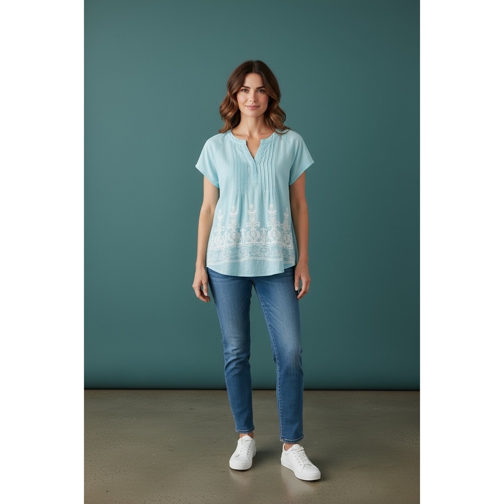 Retrology Women's Turquoise Embroidered Split Neck Short Sleeve Tunic Top XL